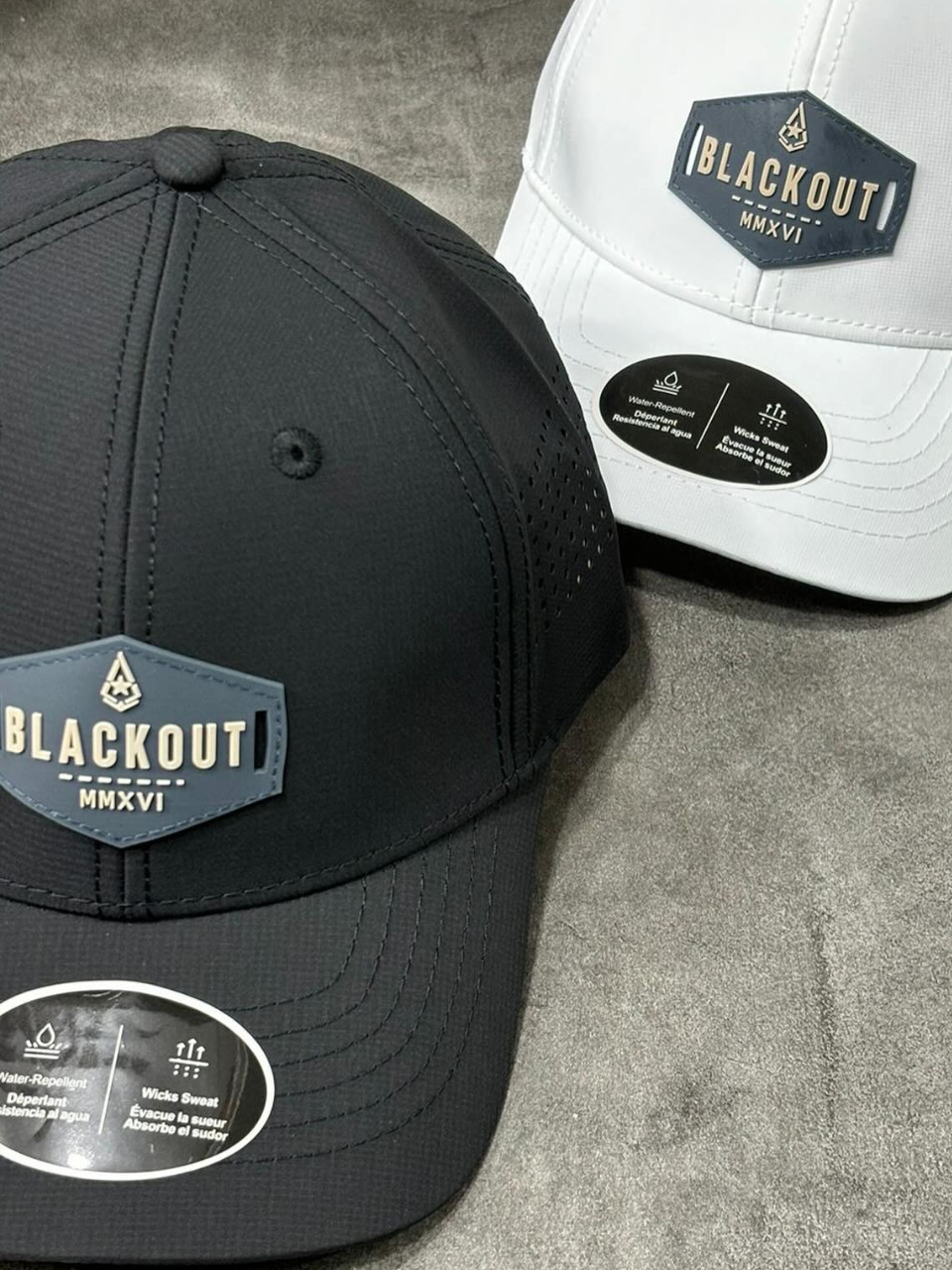 " Blackout Black Cap "